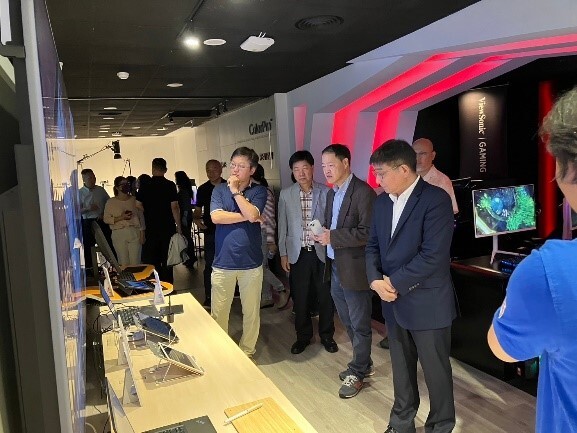 台北海大團隊參訪ViewSonic數位創新學習教室最新的教學設備
