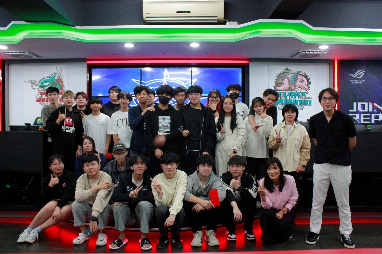 全體工作人員與選手大合照,圓滿落幕