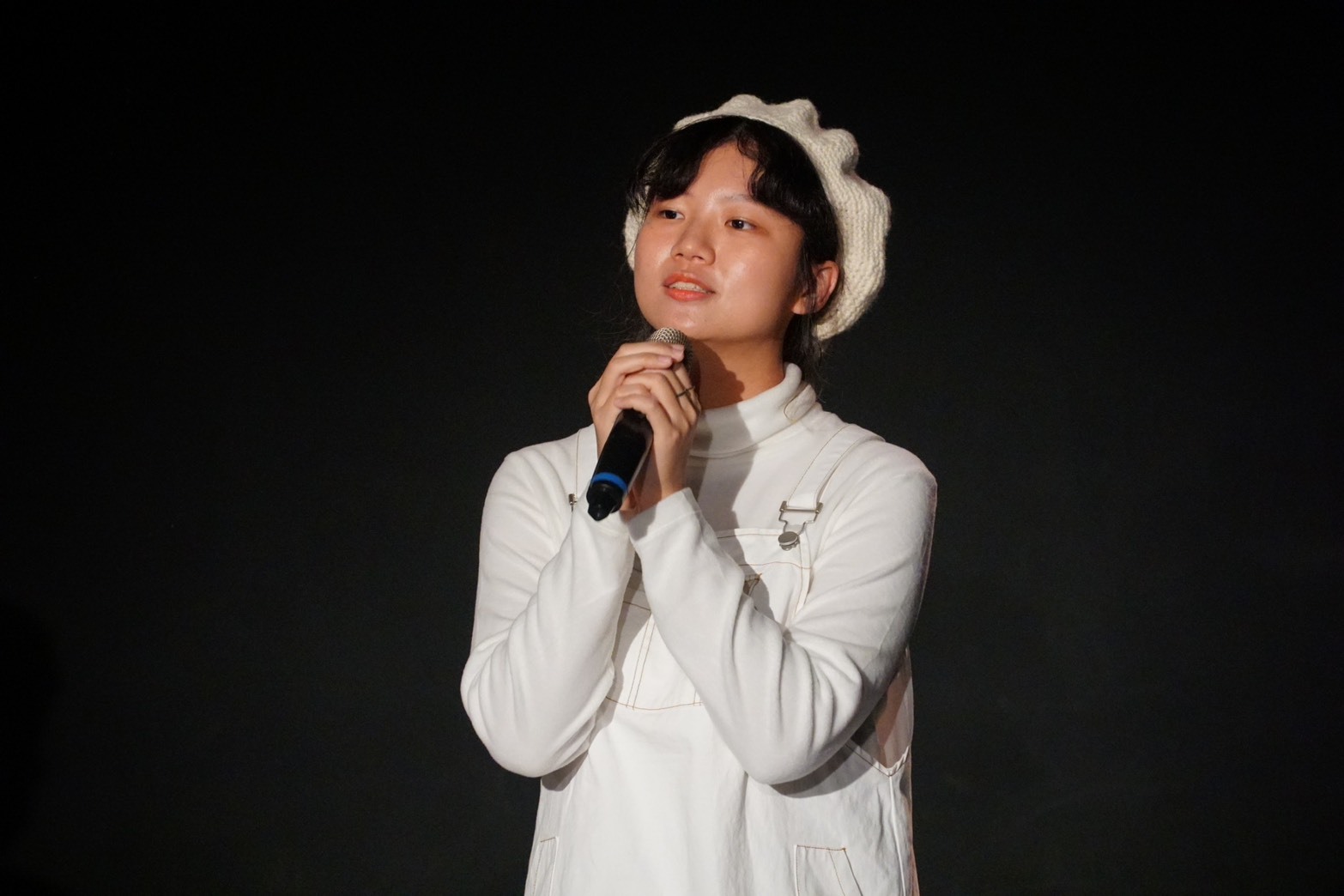 台北海大演藝時尚系《以愛為名》期末展演座無虛席