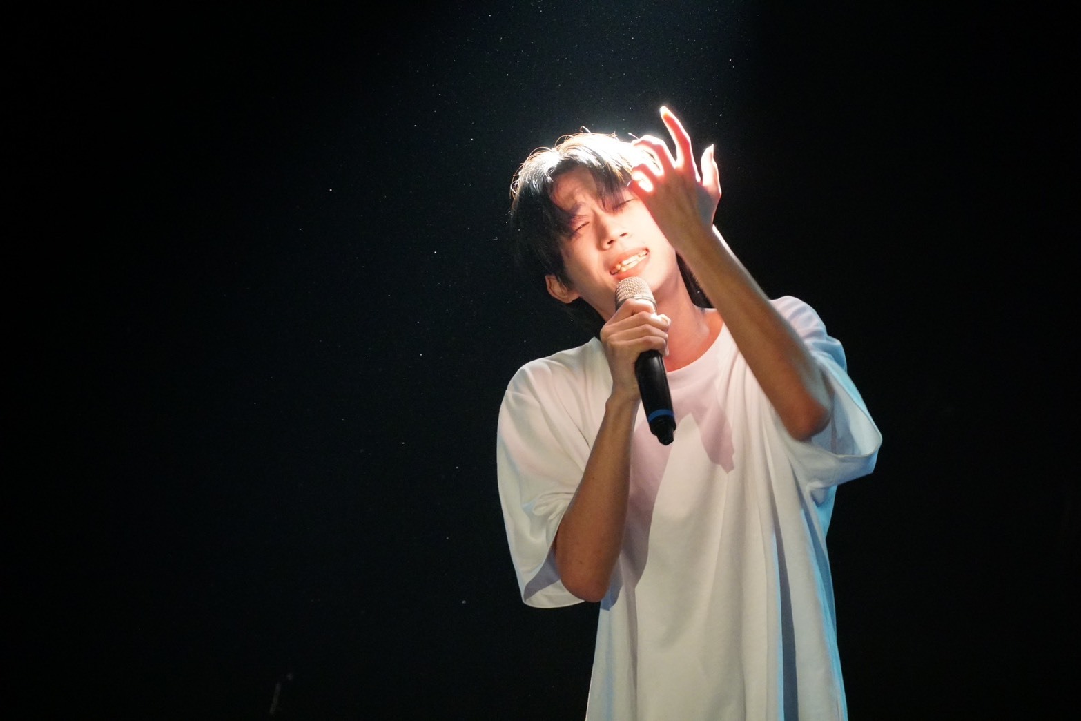 台北海大演藝時尚系《以愛為名》期末展演座無虛席