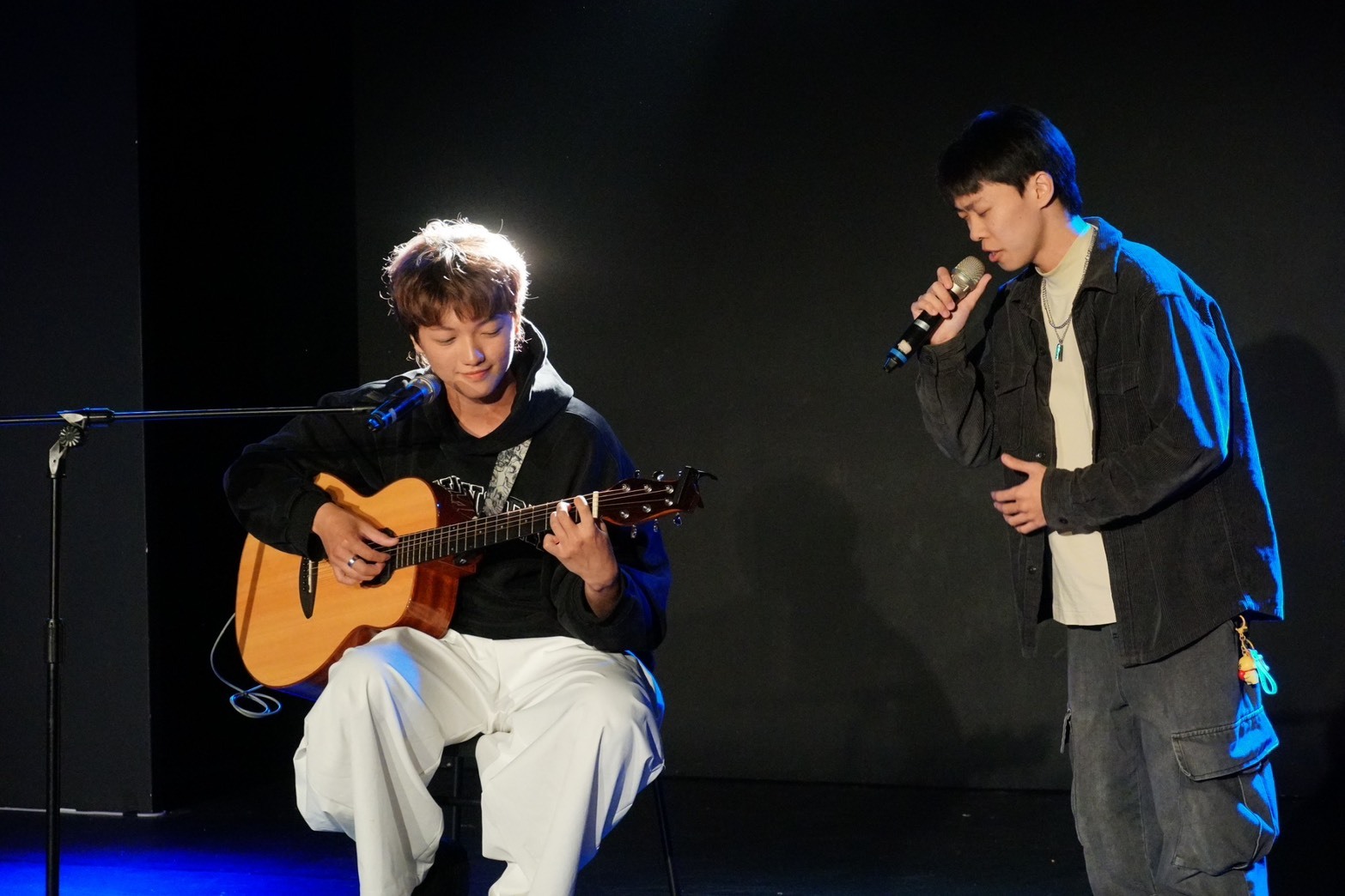 台北海大演藝時尚系《以愛為名》期末展演座無虛席