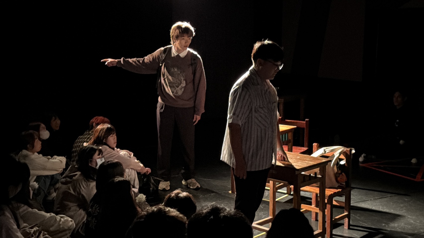 台北海大演藝時尚事業管理系年度班級展演《他在星期一死去》