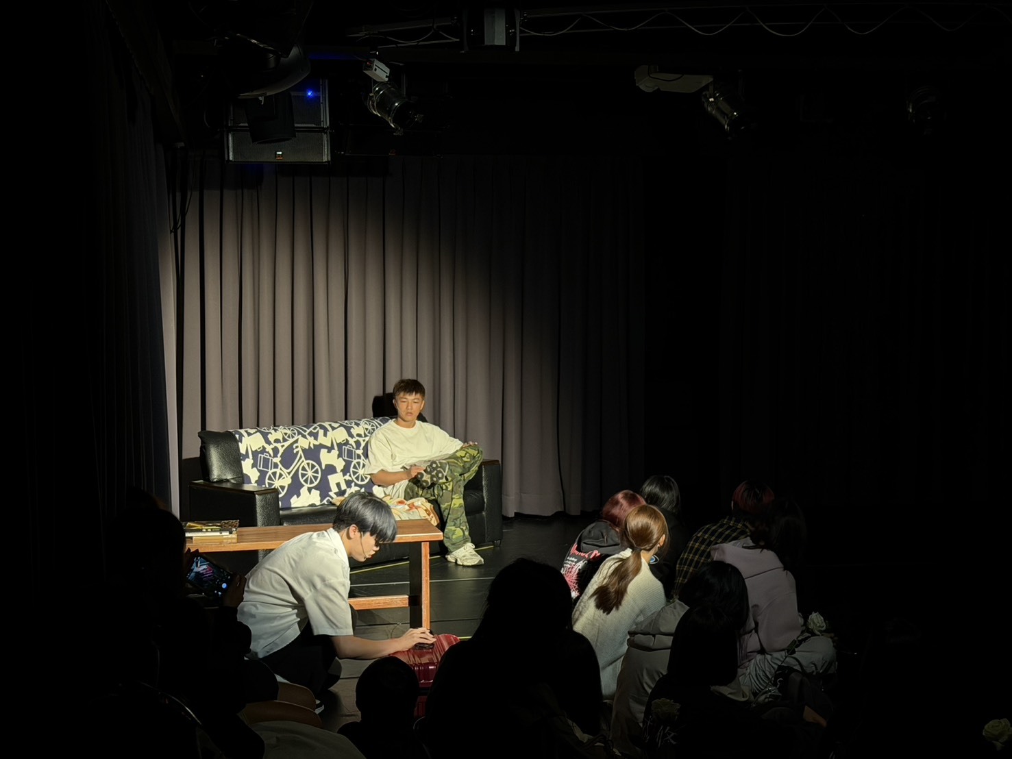 台北海大演藝時尚事業管理系年度班級展演《他在星期一死去》