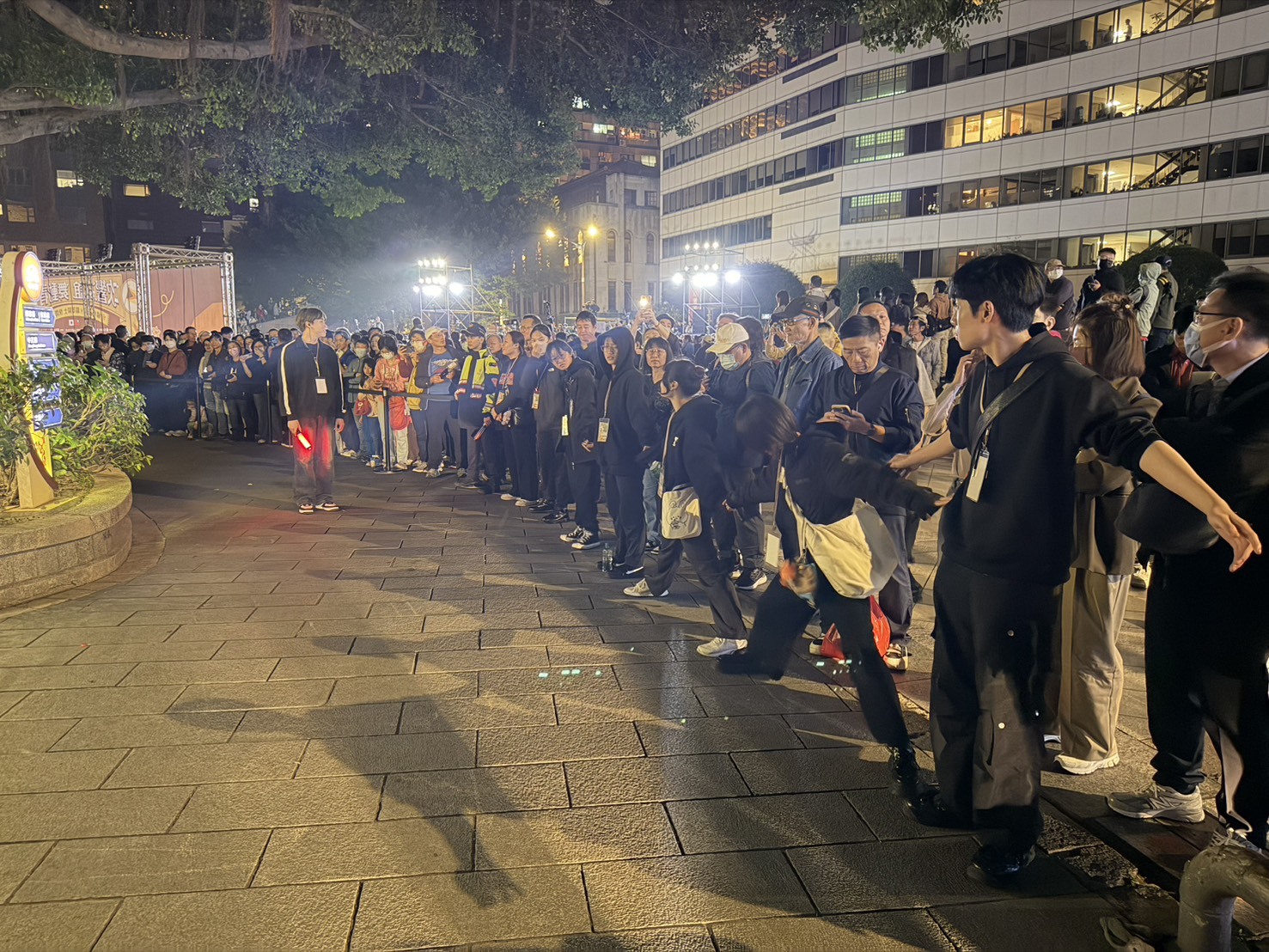 演藝系實踐表演藝術產業實務教學