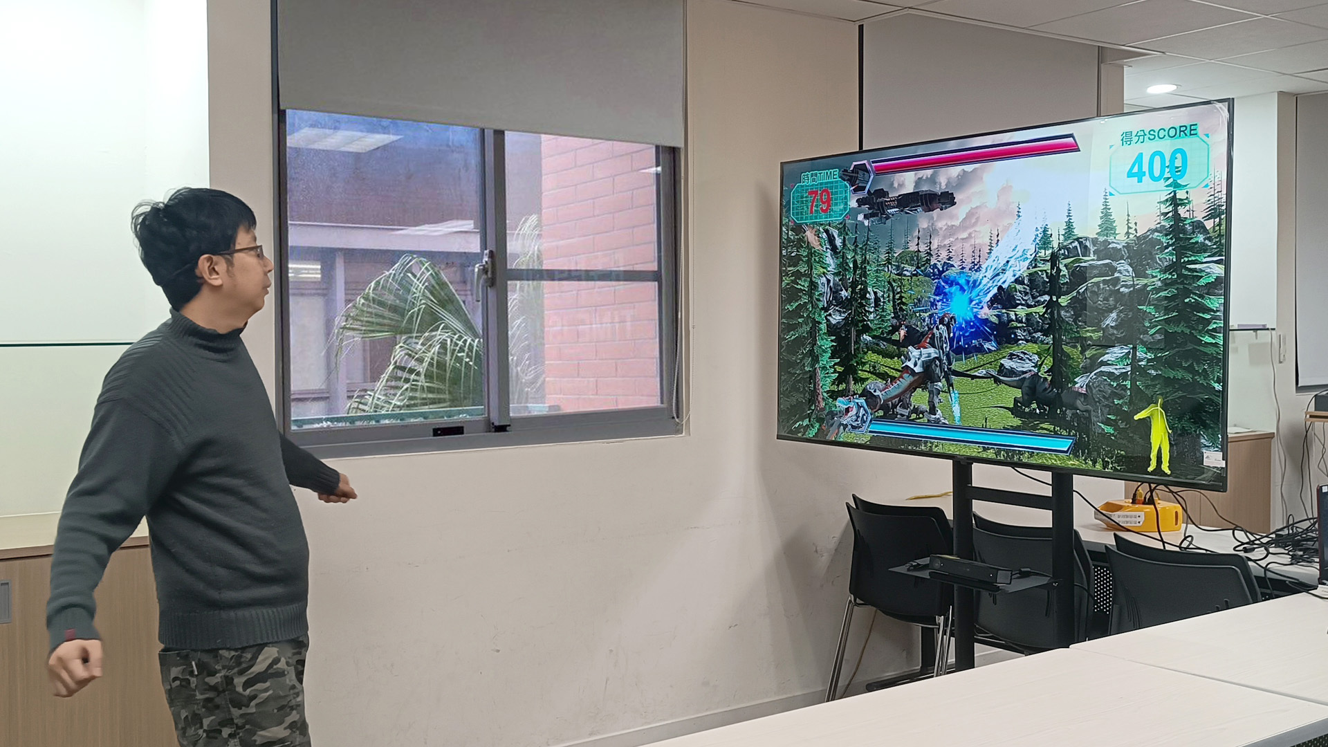 東新國小展演拍攝紀錄。 提前數日至展演會場測試與規劃。