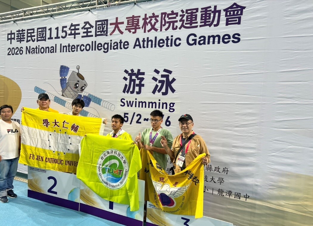 運四明曾趙又霆 游泳一般男生組400公尺自由式