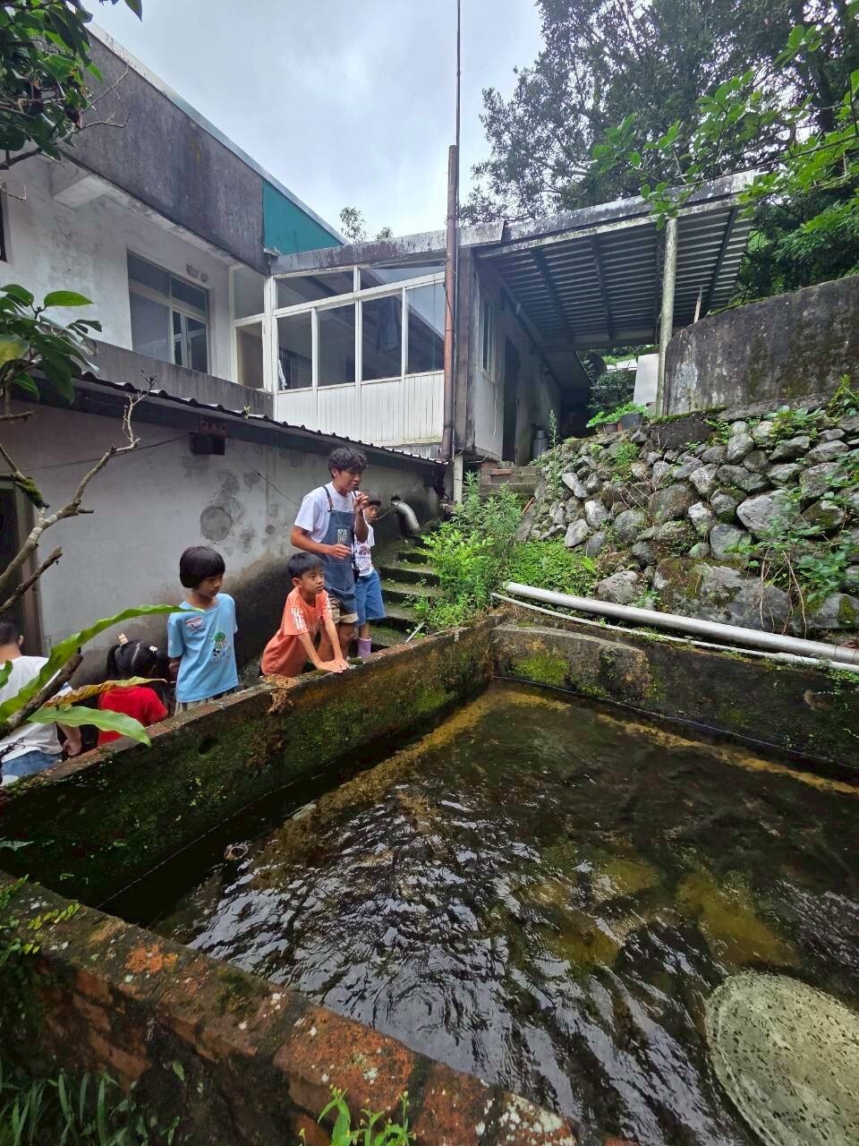 食用鱸魚、鱒魚養殖過程與外來魚種的安全管控講解
