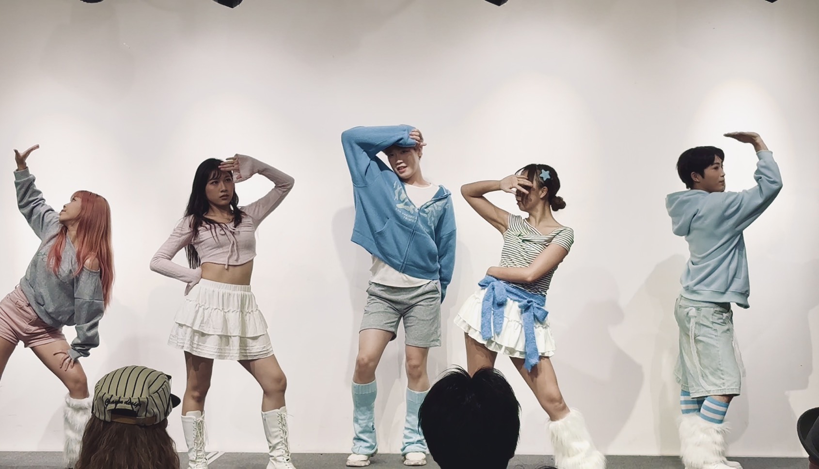 台北海演藝時尚事業管理系挑戰IDOLWINGS K-POP舞蹈大賽 展現新世代舞台魅力