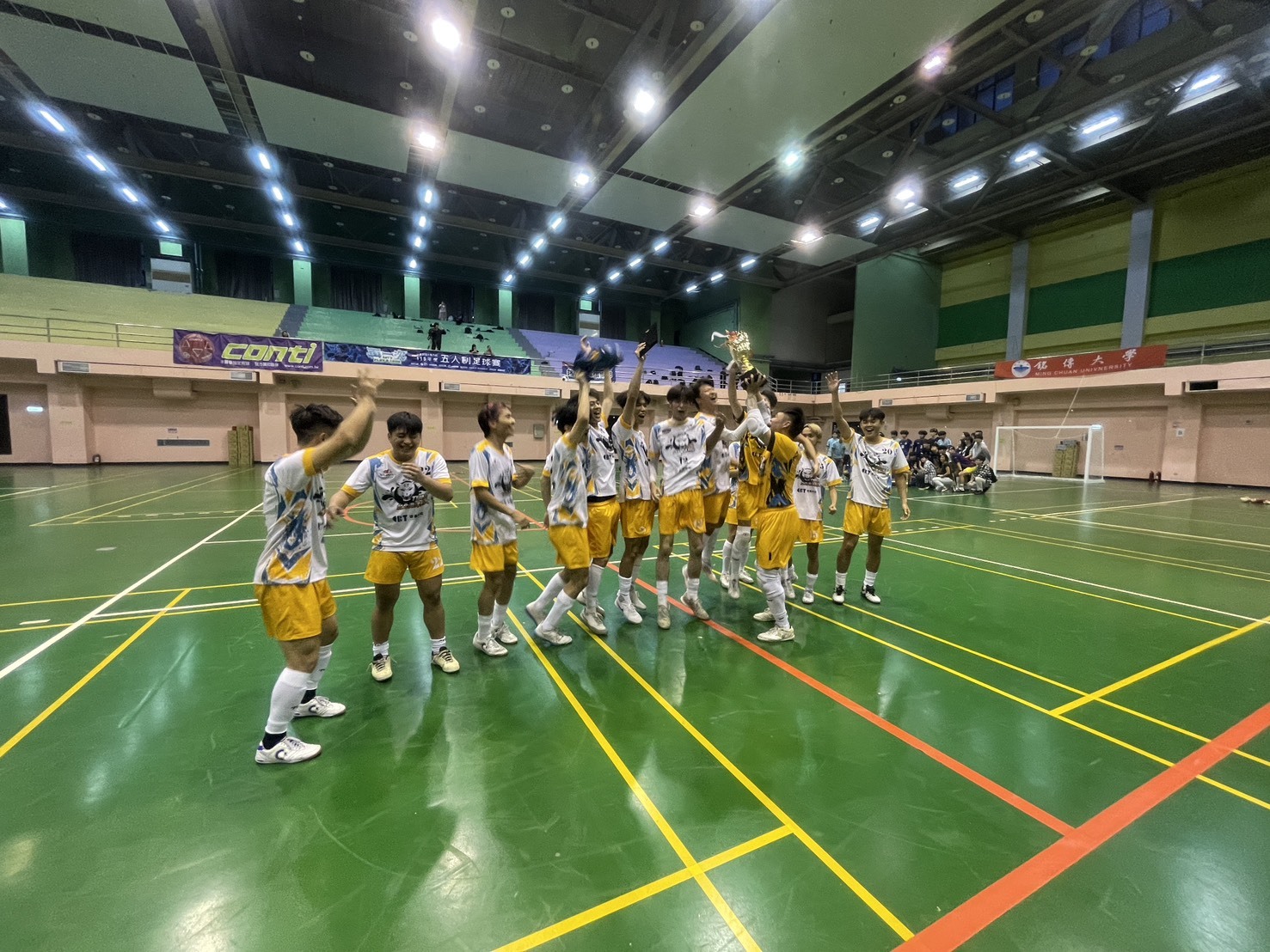 八年磨一劍! 本校五人制足球隊首獲大專五人制足球錦標賽公開組冠軍
