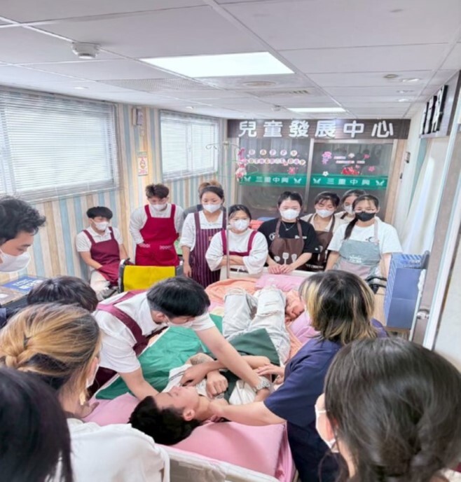 圖3、於實作場域進行照顧服務技能培訓與實習