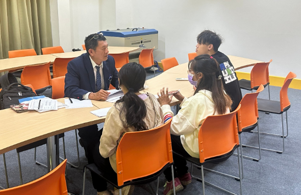 南山人壽企業陳建文專員南山菁英領袖夢想金-面試本系學生現況