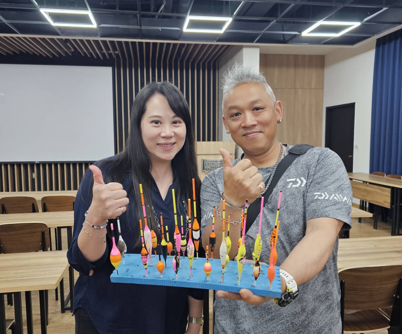 特製專屬於自己的手作浮標!因為浮標是釣魚人的眼睛~台北海大教你手作籤仔 - 台北海洋科技大學秘書室