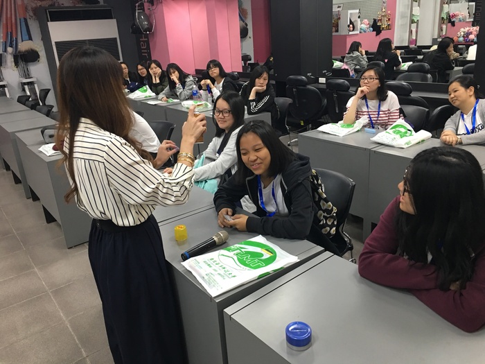 107年4月10日香港道教聯合會青松中學師生40名蒞校體驗課程圖片